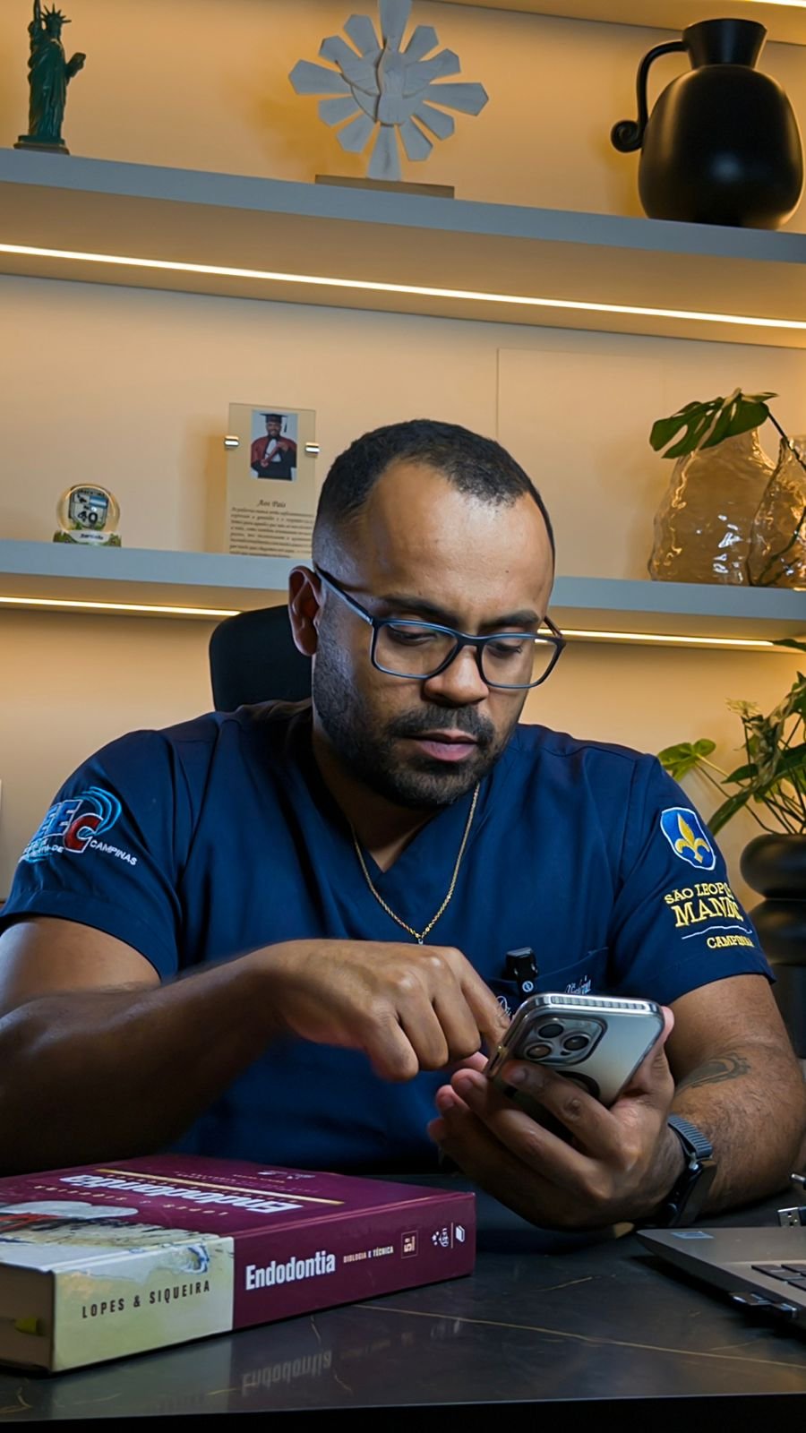 Dr. Marcos Vinícius